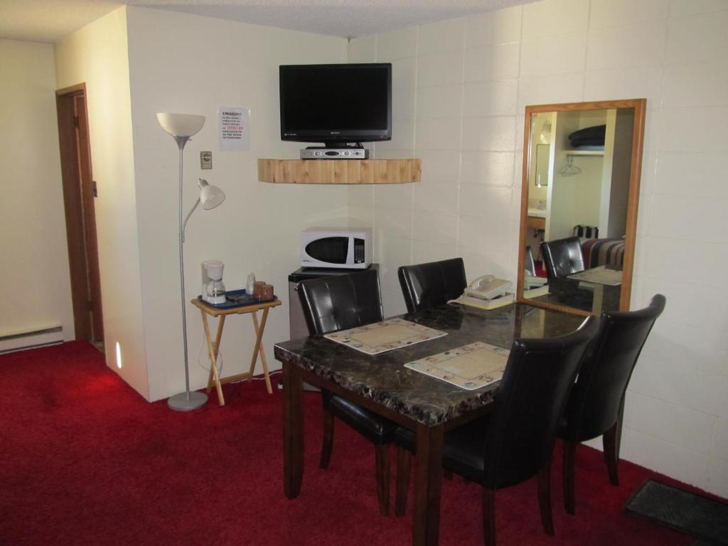 Hide Away Inn Dryden Zimmer foto